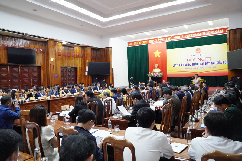 Quang cảnh hội nghị