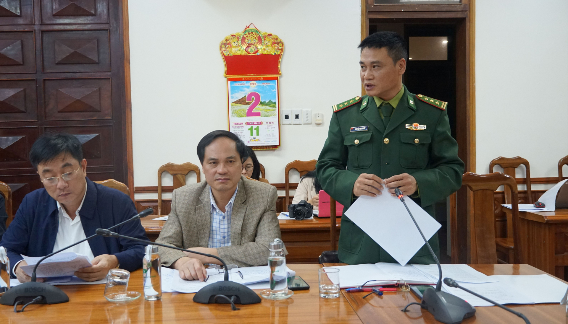 Đại biểu thảo luận tại hội nghị.