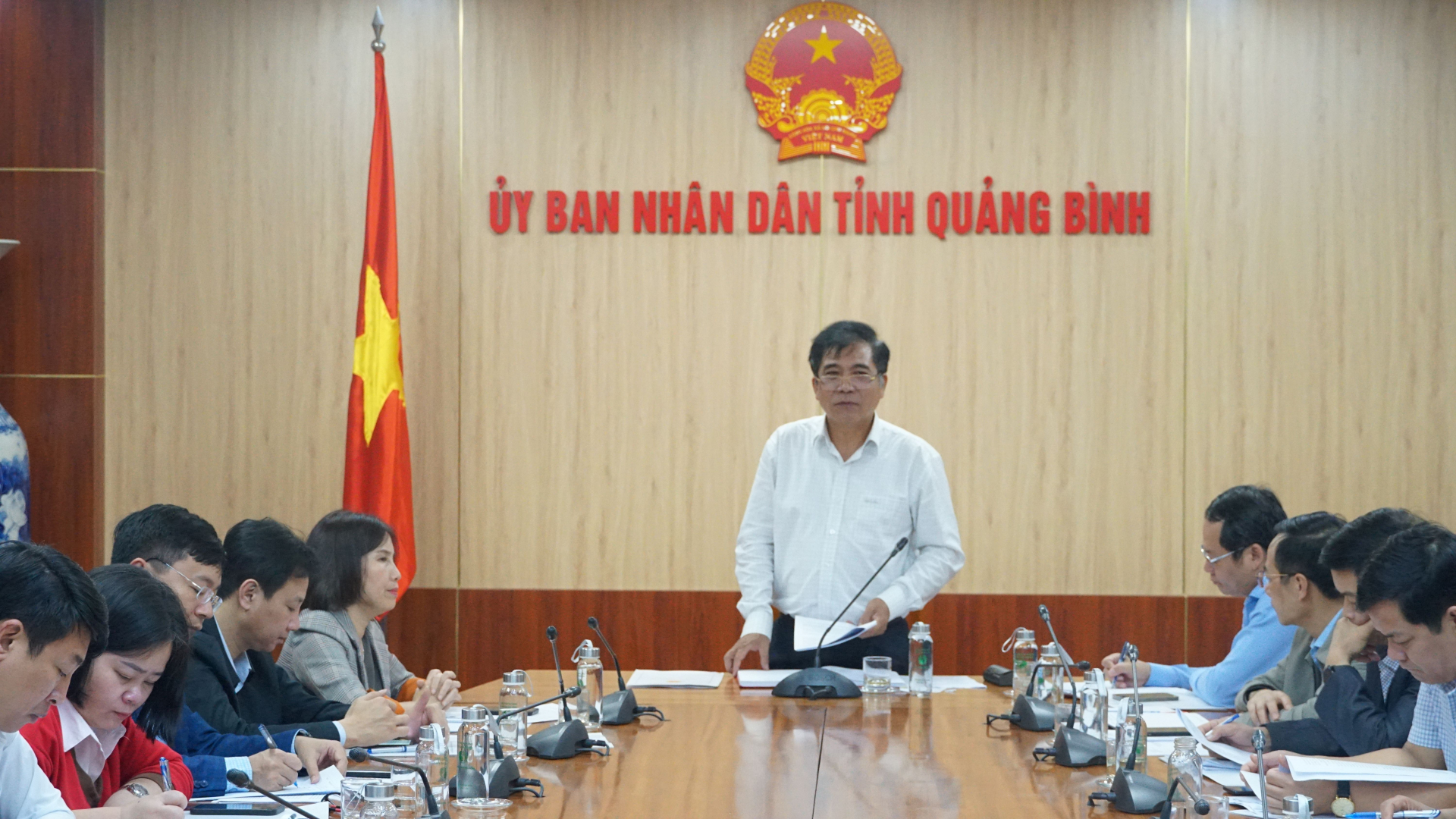 Đồng chí Phó Chủ tịch Thường trực UBND tỉnh Đoàn Ngọc Lâm phát biểu kết luận cuộc họp.