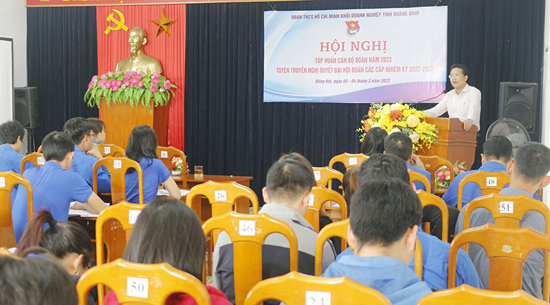  Đoàn viên thanh niên được ung cấp kiến thức, kỹ năng đấu tranh, phản biện thông tin xấu độc, thù địch, bảo vệ nền tảng tư tưởng của Đảng trên không gian mạng.