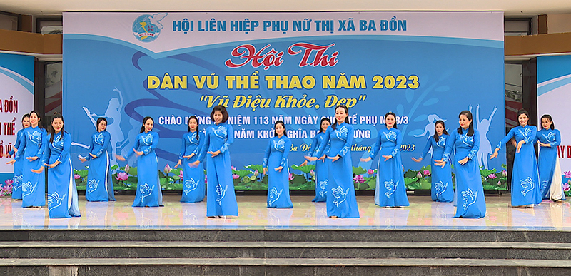 Hội thi dân vũ thể thao  