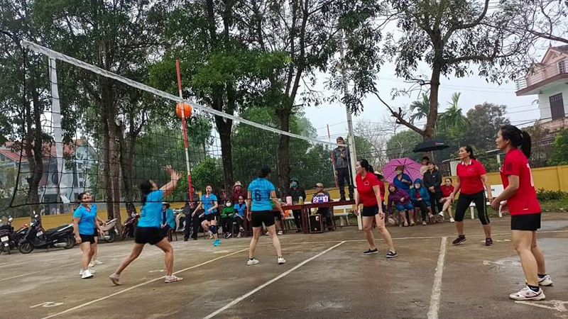 Hội LHPN phường Bắc Nghĩa tổ chức giải bóng chuyền.