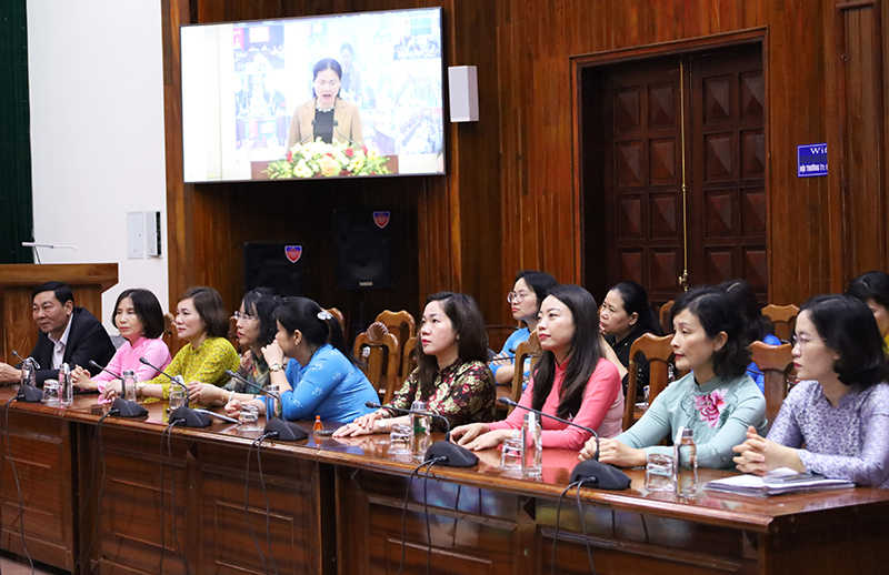  Các đại biểu dự hội nghị.