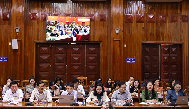  Các đại biểu dự hội nghị.