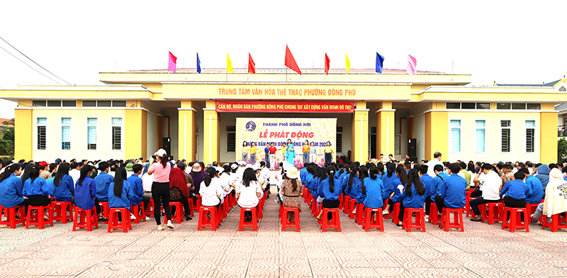 Quang cảnh lễ phát động “Tháng VMĐT Đồng Hới năm 2023” tại cụm 4 gồm các xã, phường: Đồng Phú, Nam Lý, Bắc Lý, Lộc Ninh. 