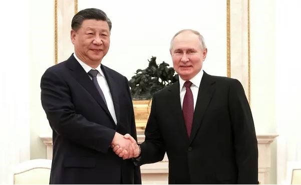 Tổng thống Nga Putin và Chủ tịch Trung Quốc Tập Cận Bình. (Nguồn: AP)