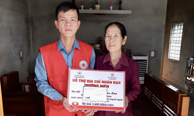 Thông qua cuộc vận động “Mỗi tổ chức, mỗi cá nhân gắn với một địa chỉ nhân đạo”, nhiều hoàn cảnh khó khăn đã được hỗ trợ, giúp đỡ.