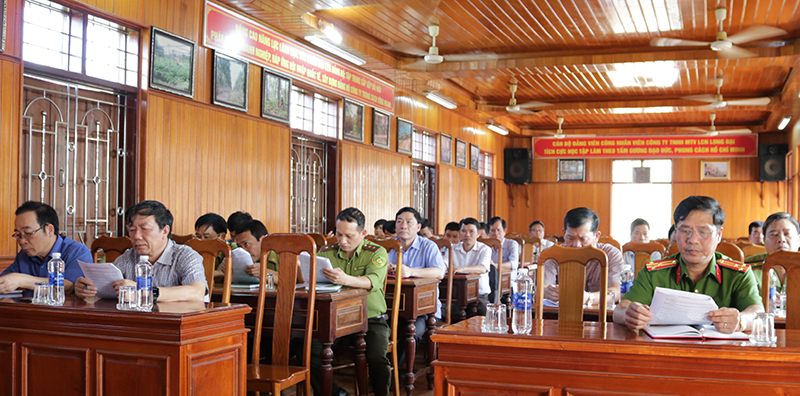 Các đại biểu dự hội nghị.