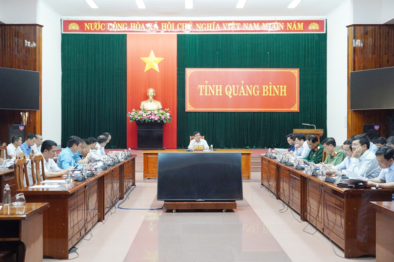 Các đại biểu dự cuộc họp.