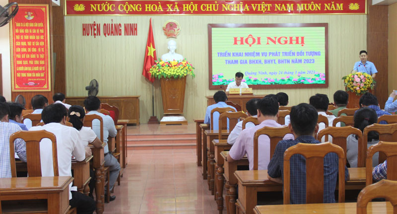Toàn cảnh hội nghị.