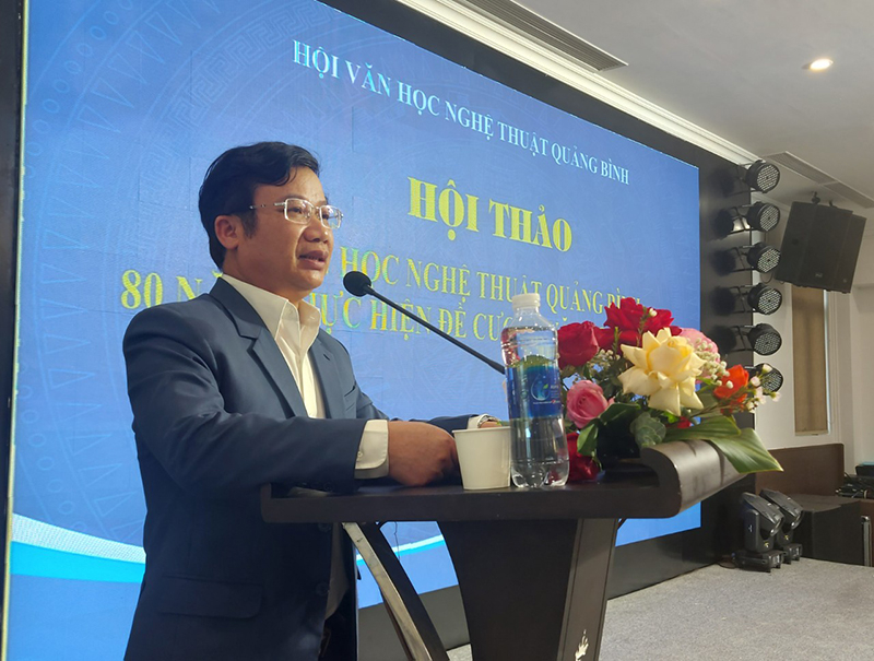 Đồng chí Trưởng Ban Tuyên giáo Tỉnh ủy phát biểu chỉ đạo tại hội thảo.
