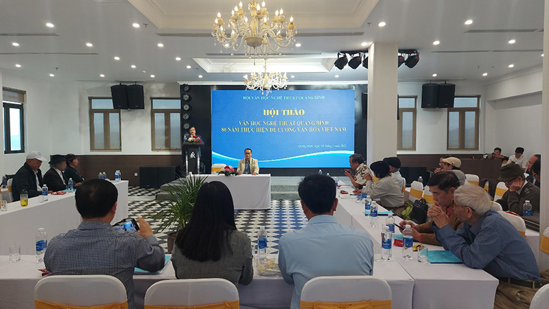 Các đại biểu tham dự hội thảo
