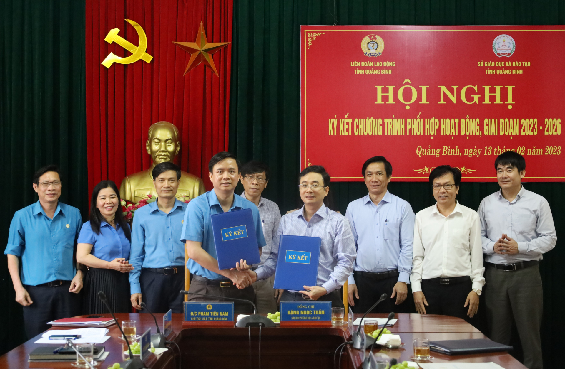 Lãnh đạo LĐLĐ tỉnh và Sở GD-ĐT ký kết chương trình phối hợp hoạt động, giai đoạn 2023-2026.