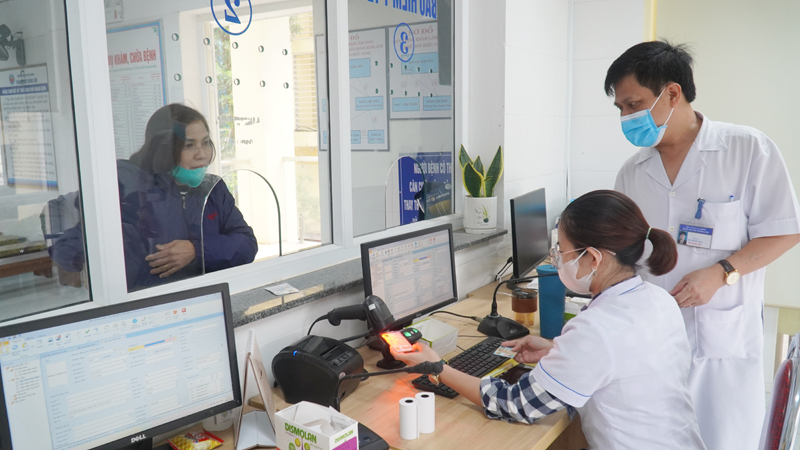 BVĐK TP. Đồng Hới là đơn vị tiên phong trong sử dụng CCCD gắn chíp đăng ký khám bệnh, chữa bệnh BHYT.