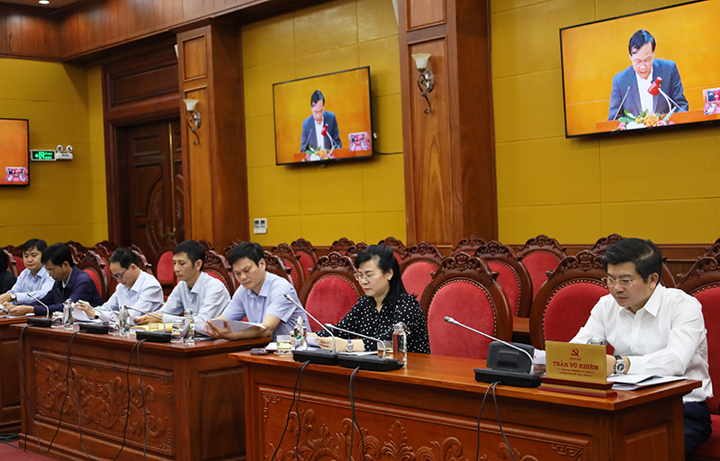 Các đại biểu tham dự hội nghị.