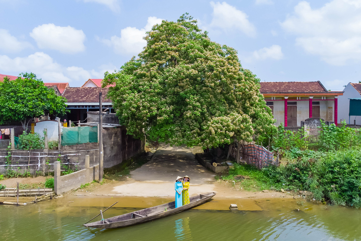 Bến sông.