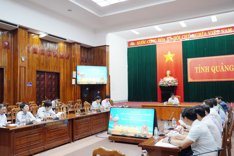 Các đại biểu dự hội nghị tại điểm cầu Quảng Bình.
