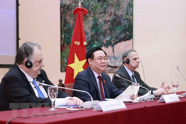 Chủ tịch Quốc hội Vương Đình Huệ phát biểu chính sách '50 năm quan hệ ngoại giao Argentina-Việt Nam: Hiện tại và tương lai.' (Ảnh: Doãn Tấn/TTXVN)