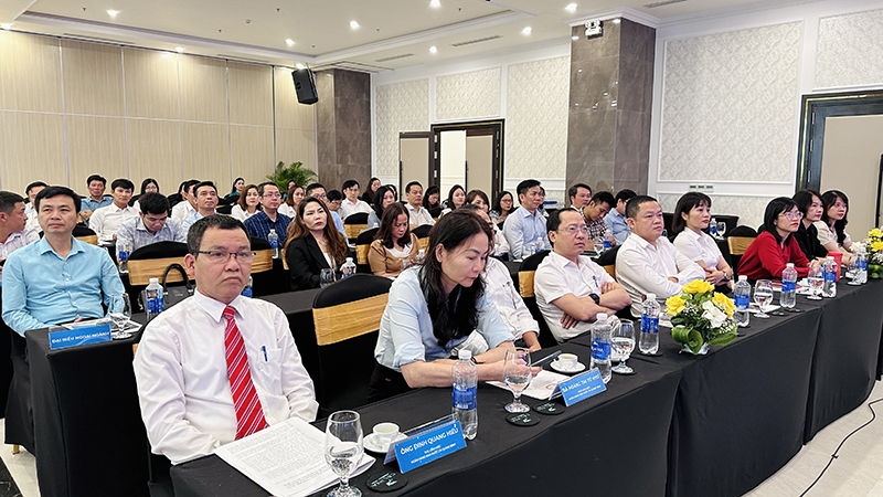 Đại biểu dự hội nghị.