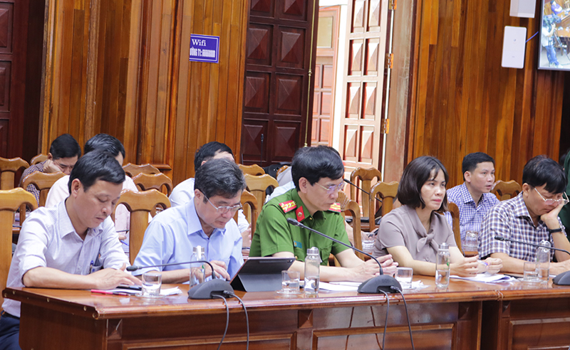 Các đại biểu dự hội nghị.