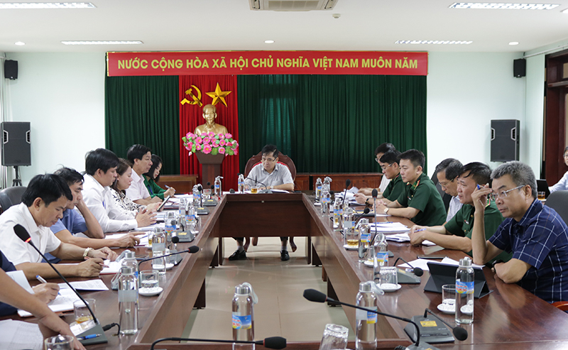 Toàn cảnh buổi làm việc.
