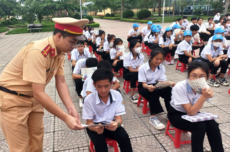Những buổi tuyên truyền pháp luật về trật tự ATGT đường sắt góp phần nâng cao ý thức, trách nhiệm, tự giác chấp hành của người dân.
