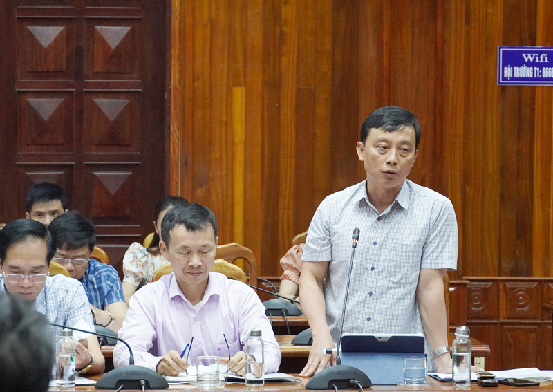 Lãnh đạo Sở Nông nghiệp-PTNT phát biểu tại cuôc họp.