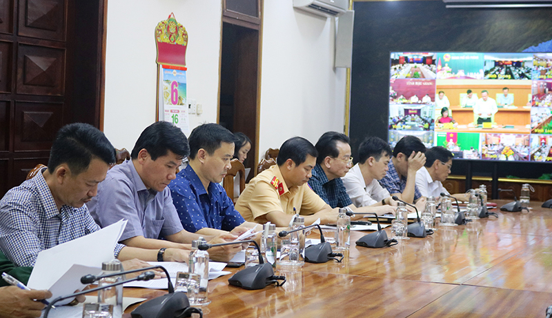 Các đại biểu tham dự tại hội nghị.