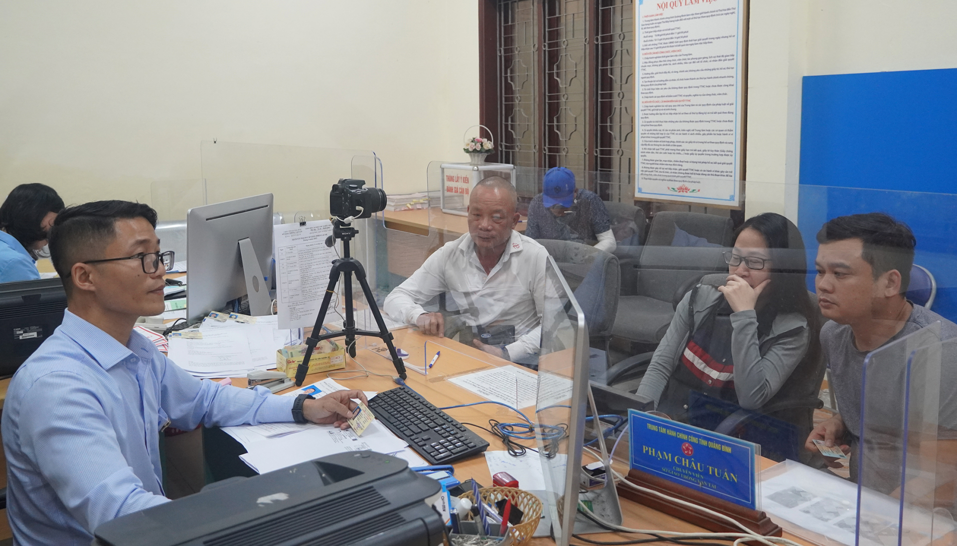 Việc giải quyết các thủ tục hành chính được Sở GTVT chú trọng rút ngắn thời gian, tạo thuận lợi cho người dân.