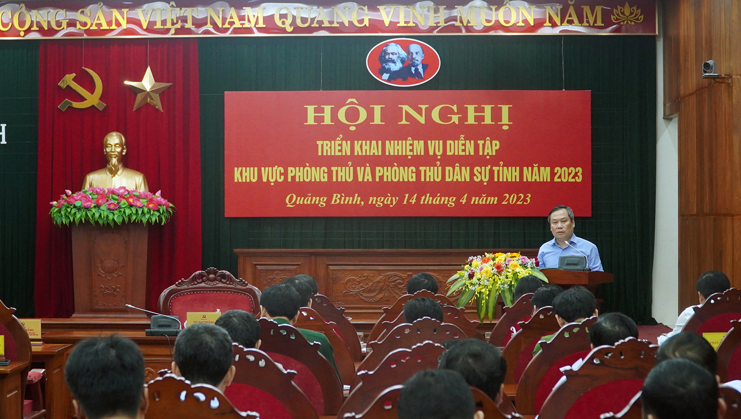 Toàn cảnh hội nghị