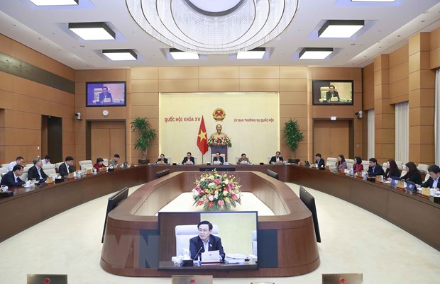 Chủ tịch Quốc hội Vương Đình Huệ phát biểu kết thúc Phiên họp. (Ảnh: Doãn Tấn/TTXVN)