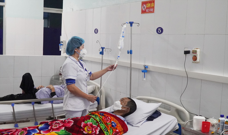 Các bệnh viện đa khoa bảo đảm nhân lực, thuốc chữa bệnh, phục vụ nhân dân dịp nghỉ lễ.