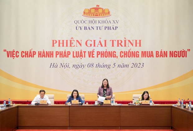 Chủ nhiệm Ủy ban Tư pháp Lê Thị Nga chủ trì phiên giải trình. (Nguồn: Cổng thông tin điện tử Quốc hội Việt Nam)