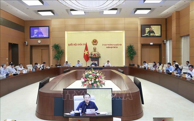 Chủ tịch Quốc hội Vương Đình Huệ phát biểu. (Ảnh: Doãn Tấn/TTXVN)