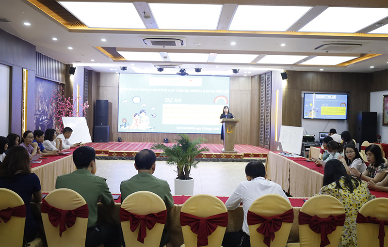 Các học viên tham gia lớp tập huấn. 