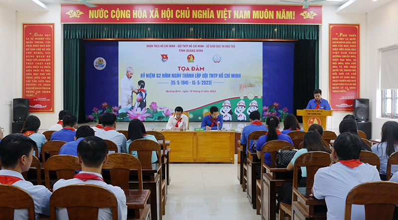 Toàn cảnh buổi tọa đàm.