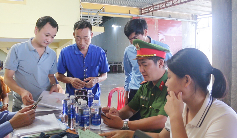 Trong quá trình kiểm tra các đoàn liên ngành đã kết hợp công tác tuyên truyền, giáo dục các quy định của pháp luật, các kiến thức về bảo đảm vệ sinh ATTP cho cơ sở sản xuất, kinh doanh, chế biến thực phẩm nắm bắt và thực hiện đúng các quy định của pháp luật về ATTP.