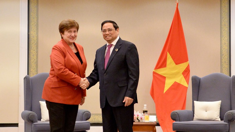 Thủ tướng Phạm Minh Chính gặp Tổng Giám đốc Quỹ Tiền tệ Quốc tế (IMF) Kristalina Georgieva (Ảnh: Thanh Giang)