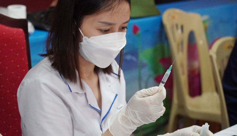 Tiêm vắc xin kịp thời là giải pháp hiệu quả phòng chống bệnh dại.