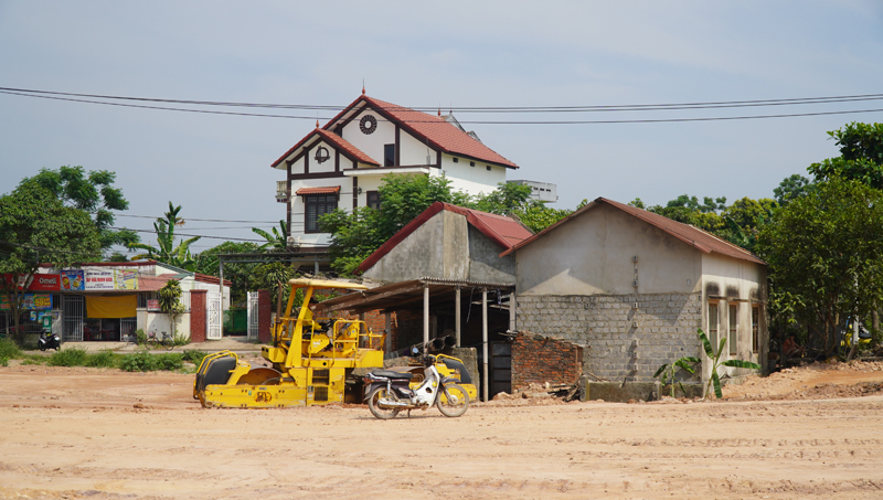 ... vẫn còn vướng mắc trong công tác giải phóng mặt bằng.