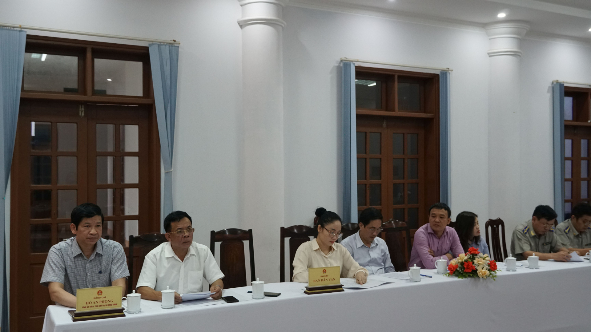 Các đại biểu tham dự buổi ký kết.