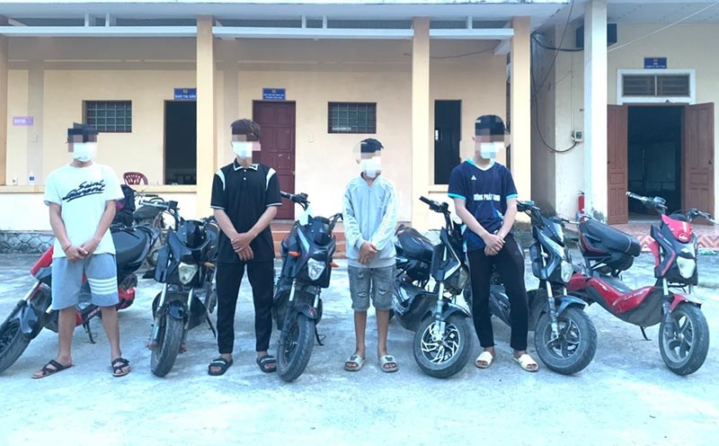 Nhóm đối tượng gây ra 06 vụ trộm cắp xe máy điện trên địa bàn TX. Ba Đồn.