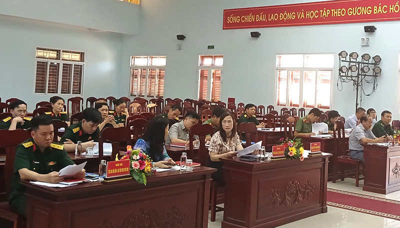 Các đại biểu dự hội nghị.
