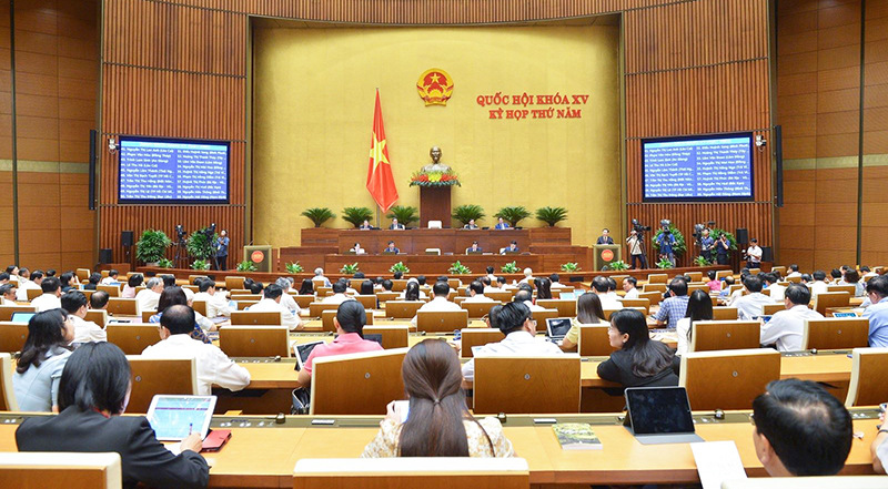 Quang cảnh phiên chất vấn và trả lời chất vấn tại Quốc hội sáng 6/6.
