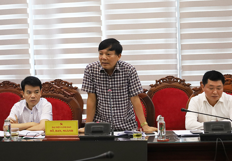  Đai biểu trao đổi, làm rõ những kết quả đạt được và khó khăn trong sử dụng nguồn vốn tín dụng chính sách xã hội.