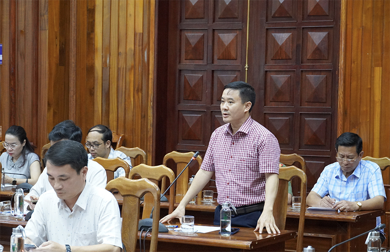 Đại diện lãnh đạo Sở Thông tin và Truyền thông phát biểu tại buổi làm việc.