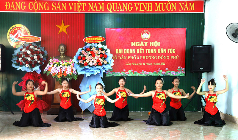 Ngày hội đại đoàn kết toàn dân tộc đã góp phần tích cực giữ gìn, bảo tồn những giá trị văn hóa tốt đẹp trên địa bàn thành phố..