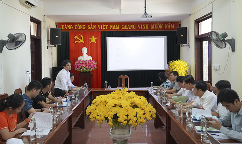 Đại biểu đóng góp nhiều ý kiến liên quan đến việc bàn biện pháp để tổ chức tốt mùa giải