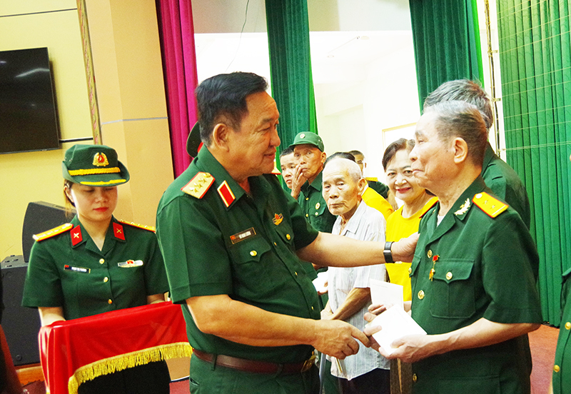 Thứ trưởng Bộ Quốc phòng 