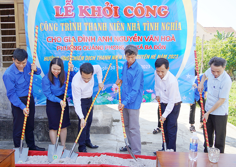 Học tập, làm theo Bác, tuổi trẻ Đoàn Khối doanh nghiệp tỉnh đã triển khai nhiều phong trào, hoạt động ý nghĩa vì an sinh xã hội.